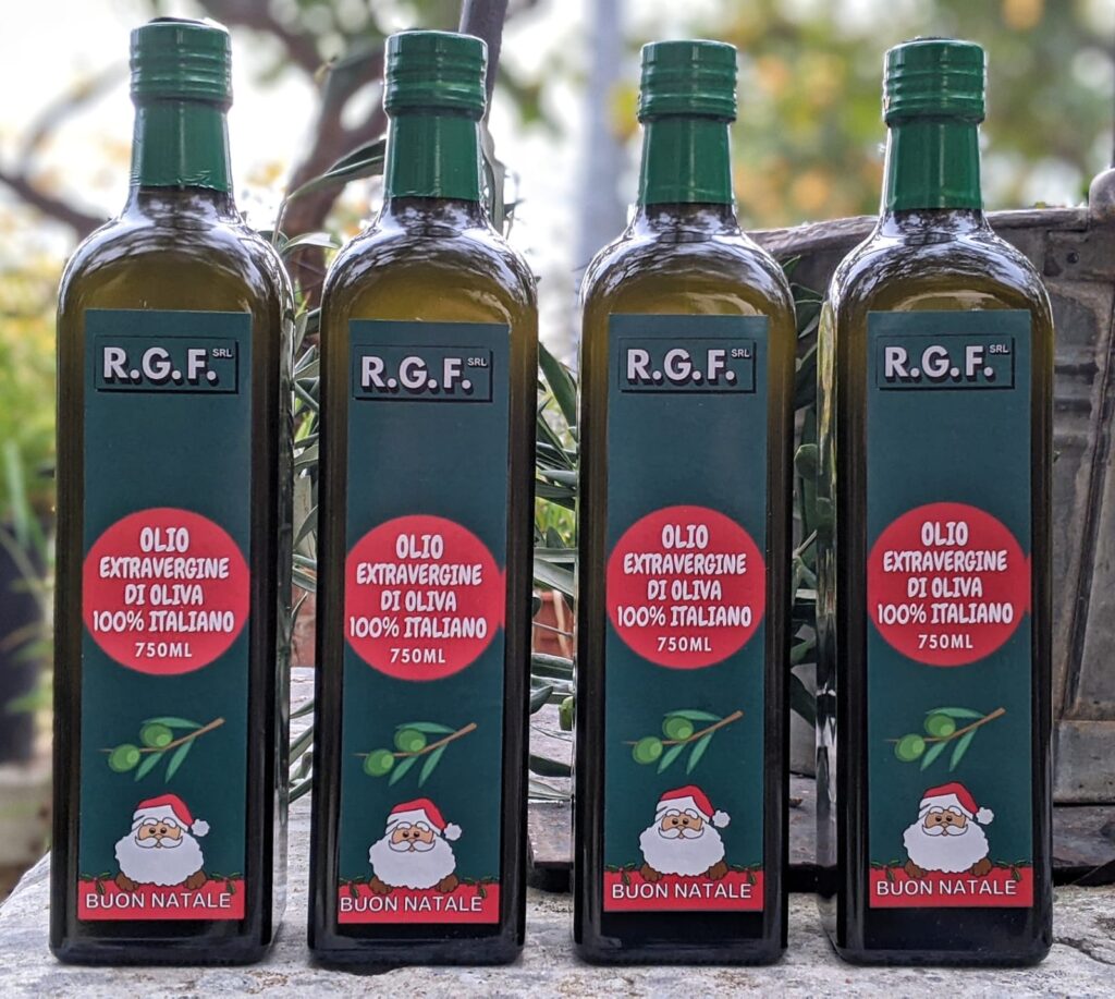 Masseria Papone: Bottiglie personalizzate olio evo